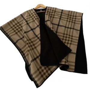 Ike Behar Women's Reversible Fleece Fashion Wrap One Size-(Black/Brown Plaid)